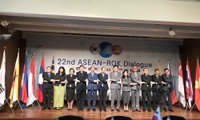 ASEAN - Hàn Quốc đặt mục tiêu kim ngạch thương mại 200 tỉ vào năm 2020 ASEAN - Hàn Quốc đặt mục tiêu kim ngạch thương mại 200 tỉ vào năm 2020