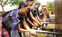 Thỏa niềm ước mong của người nghèo, bà con vùng xa Thỏa niềm ước mong của người nghèo, bà con vùng xa