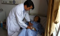 BVĐK TP Cần Thơ: Phẫu thuật thành công ca cắt khối u tá tụy bằng phương pháp nội soi BVĐK TP Cần Thơ: Phẫu thuật thành công ca cắt khối u tá tụy bằng phương pháp nội soi