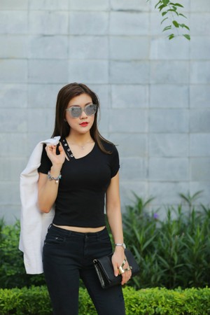 phong-cach-thoi-trang-cua-ba-mc-the-thao-hot-nhat-k-10