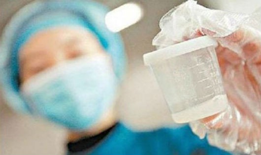 Sử dụng tinh trùng người đã qua đời: Băn khoăn giữa pháp lý và nhân đạo Sử dụng tinh trùng người đã qua đời: Băn khoăn giữa pháp lý và nhân đạo