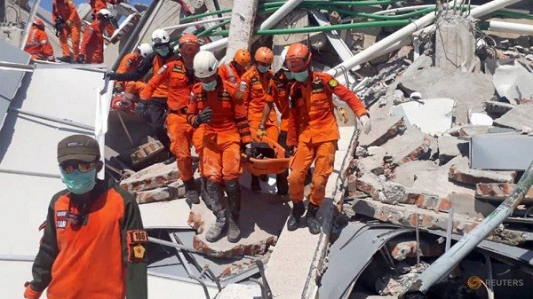Động đất sóng thần ở Indonesia: Số người thiệt mạng có thể lên đến hàng nghìn