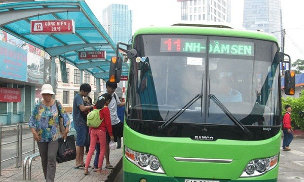 Chậm tiền trợ giá xe buýt ở TP HCM: Xã viên rút xe, DN thành “con nợ”