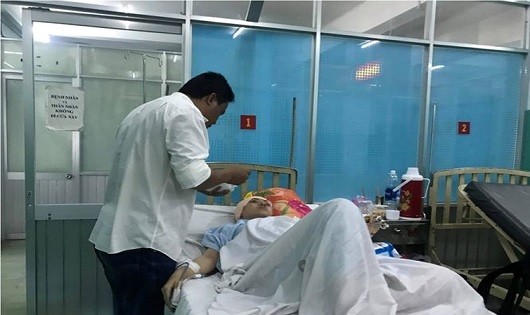 Nghi án nam thanh niên rút súng bắn gục 2 cô gái rồi uống thuốc trừ sâu tự tử