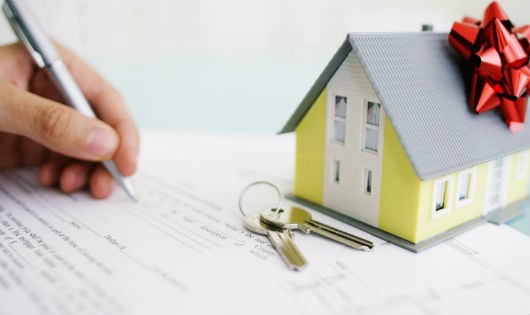 Vụ kiện rắc rối vì mua bán miếng đất không thể tách thửa