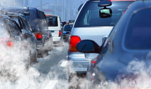 Đề xuất dán tem cho xe ô tô đạt mức thấp về tiêu chuẩn khí thải