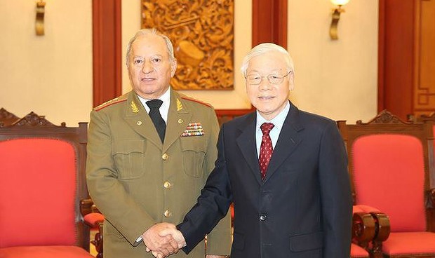 Tổng Bí thư, Chủ tịch nước: Tăng cường quan hệ quốc phòng Việt Nam - Campuchia