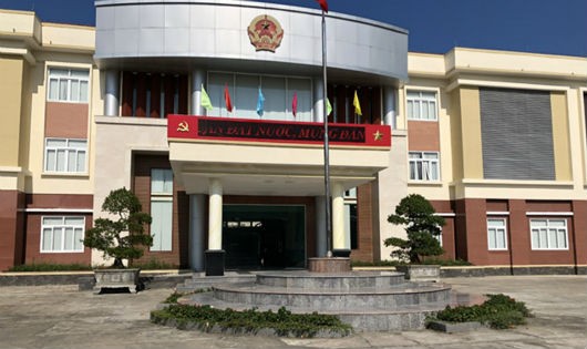 Phó chủ tịch huyện “phản pháo” về kết luận đánh cấp dưới