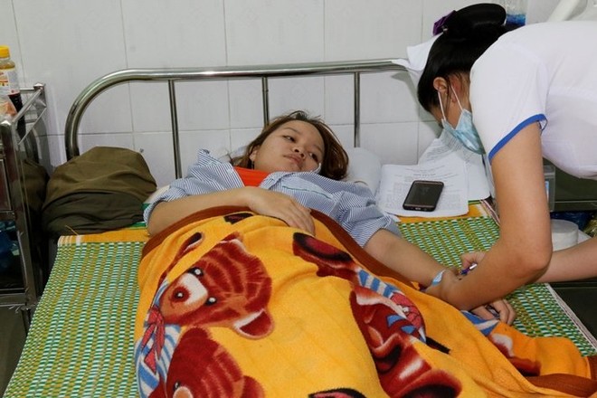 {title} Công an xác minh vụ phụ huynh lao vào trường đánh cô giáo thủng màng nhĩ