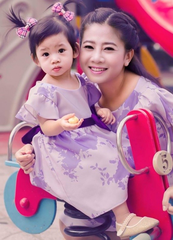 diễn viên Mai Phương và con gái 3 diễn viên Mai Phương,sao việt