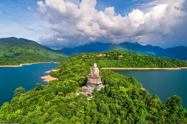 Hàng triệu người sững sờ sau khi báo Tây chia sẻ loạt ảnh Việt Nam đẹp mê hồn hình ảnh 9 hang trieu nguoi sung so sau khi bao tay chia se loat anh viet nam dep me hon hinh anh 9