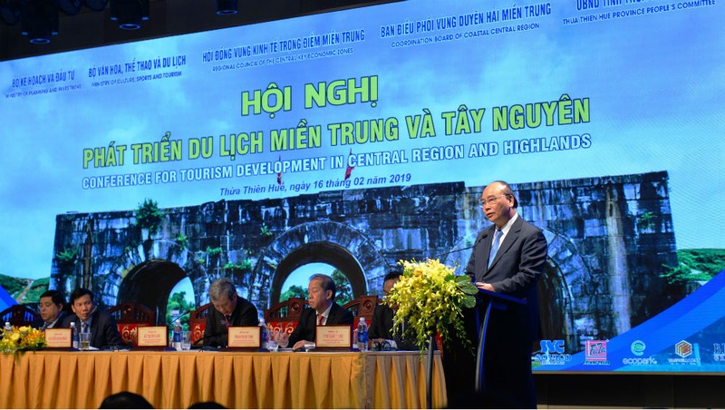 Thủ tướng: Ngành Du lịch đang thiếu kiến trúc sư sắc nét