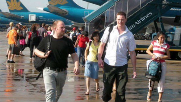 Điều kiện để người nước ngoài được nhập cảnh vào Việt Nam 