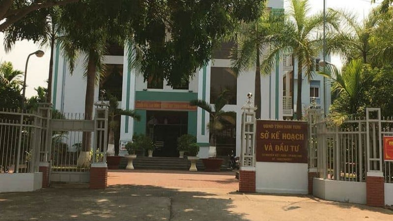 Ban quản lý Dự án giảm nghèo khu vực Tây Nguyên tỉnh Kon Tum: Dấu hiệu “găm” hồ sơ mời thầu