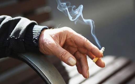 Vì sao hút thuốc là gây ung thư phổi?