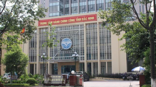 Người dân đến Trung tâm hành chính công Bắc Ninh phải có xét nghiệm âm tính SARS-CoV-2