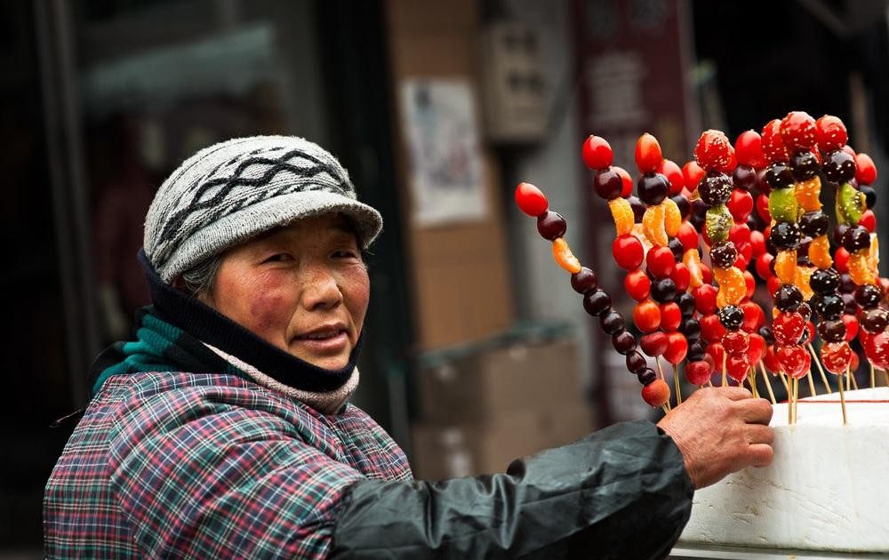 Kẹo Hồ Lô: Món Ăn Đường Phố “Ngon, Bổ, Rẻ” Của Trung Quốc | Báo Pháp Luật  Việt Nam Điện Tử