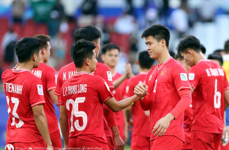 AFF Cup: เวียดนามและไทยวางอันดับ 1