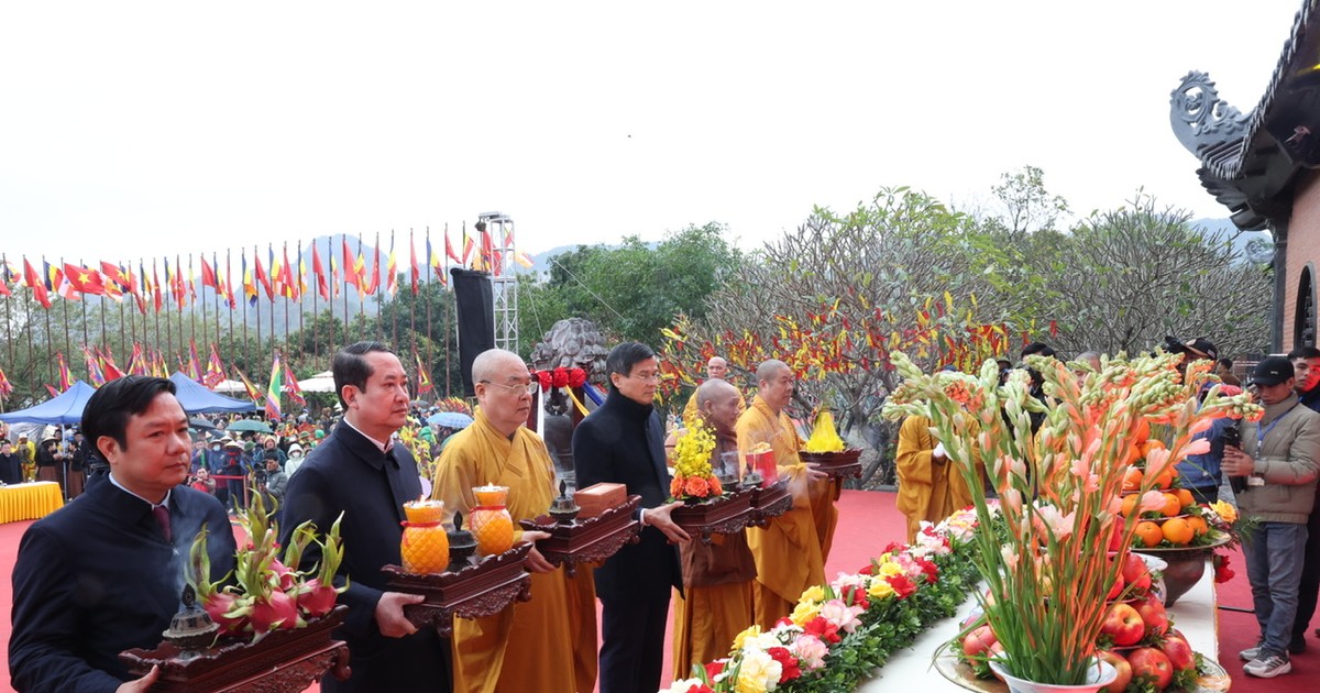 Ninh Bình: Khai hội chùa Bái Đính 2025