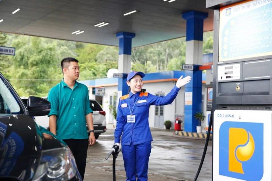 Sau 30/4, sẽ rút giấy phép doanh nghiệp xăng dầu chưa số hóa hóa đơn