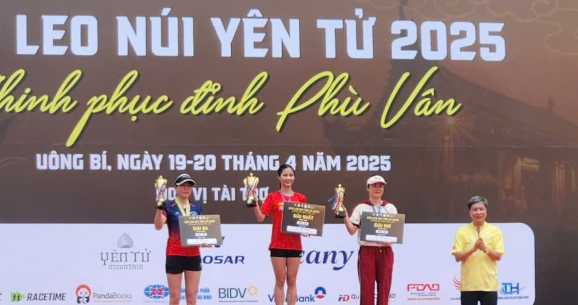 Hàng ngàn VĐV chinh phục đỉnh Phù Vân tại Giải leo núi Yên Tử 2025