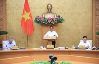Thủ tướng: Phấn đấu tăng trưởng GDP năm 2024 khoảng trên 7%