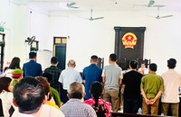 Các bị cáo tại tòa.