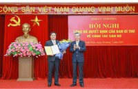 Trao Quyết định ông Trần Duy Đông làm Phó Bí thư Tỉnh ủy Vĩnh Phúc