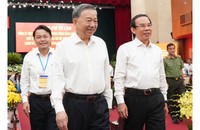 Tổng Bí thư, Chủ tịch nước Tô Lâm luôn xuất hiện với nụ cười và tinh thần khỏe khoắn.