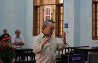 Cựu thẩm phán nhận hối lộ 500 triệu đồng lĩnh án