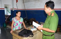 Đối tượng Huỳnh Cẩm Phượng.
