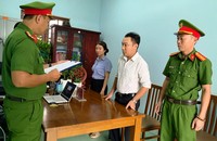 Cán bộ hộ tịch xã ở Quảng Nam bị bắt vì “lợi dụng chức vụ, quyền hạn”