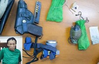 Bắt đối tượng truy nã luôn mang theo súng và lựu đạn