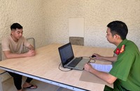 Công an lấy lời khai Thái Văn Phi.