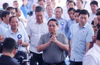 Sáng 29/8, tại tỉnh Hưng Yên, Thủ tướng Phạm Minh Chính dự lễ khánh thành Dự án đường dây 500 kV mạch 3 từ Quảng Trạch (Quảng Bình) đến Phố Nối (Hưng Yên) - Ảnh: VGP/Nhật Bắc