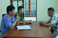 Đối tượng Lý Nhật Quý Cường tại cơ quan Công an.
