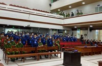 Các bị cáo trong phiên sơ thẩm. (Ảnh: Thiên Phúc)