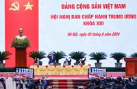 "Lò vẫn rực cháy", Ban Chấp hành Trung ương Đảng tiếp tục xem xét về công tác cán bộ