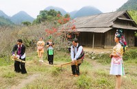 Một hoạt động trong chương trình Sắc Xuân miền Tây Nghệ An. (Ảnh: Trần Duy Ngoãn/ dbndnghean.vn)