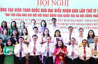 Chủ tịch Quốc hội và các đại biểu dự Hội nghị. (Ảnh: N.L)