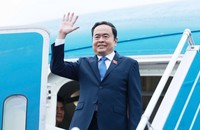 Chủ tịch Quốc hội Trần Thanh Mẫn lên đường thăm chính thức Liên bang Nga. (Ảnh: Thống Nhất/TTXVN)