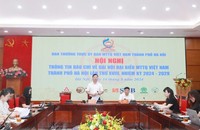 Phó Chủ tịch Thường trực Ủy ban MTTQ TP Hà Nội Nguyễn Sỹ Trường thông tin tại hội nghị.