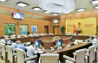 Phó Chủ tịch QH Nguyễn Đức Hải điều hành nội dung phiên họp.