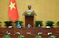 Phó Chủ tịch Quốc hội Nguyễn Thị Thanh điều hành nội dung phiên họp.