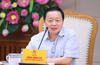 Phó Thủ tướng Trần Hồng Hà yêu cầu mở “room” cho điện mặt trời mái nhà tự sản, tự tiêu. (Ảnh: VGP).