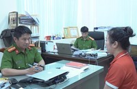 Cơ quan công an làm việc với đối tượng Lê Thị Lanh.