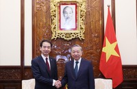 Tổng Bí thư, Chủ tịch nước Tô Lâm tiếp Đại sứ Đặc mệnh toàn quyền nước Cộng hòa nhân dân Trung Hoa tại Việt Nam Hà Vĩ. (Ảnh: TTXVN)