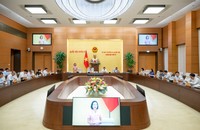 Phiên làm việc ngày 25/9, UBTVQH cho ý kiến về sửa đổi Luật Bảo hiểm y tế. (Ảnh: Phạm Thắng)