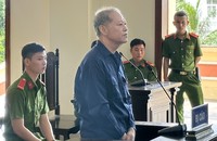 Hoãn xử vụ cựu phó chủ tịch huyện gây thiệt hại ngân sách nhà nước