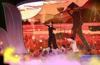 Hoạt cảnh "Một đời gồng gánh" đầy lắng đọng (ảnh P.V)